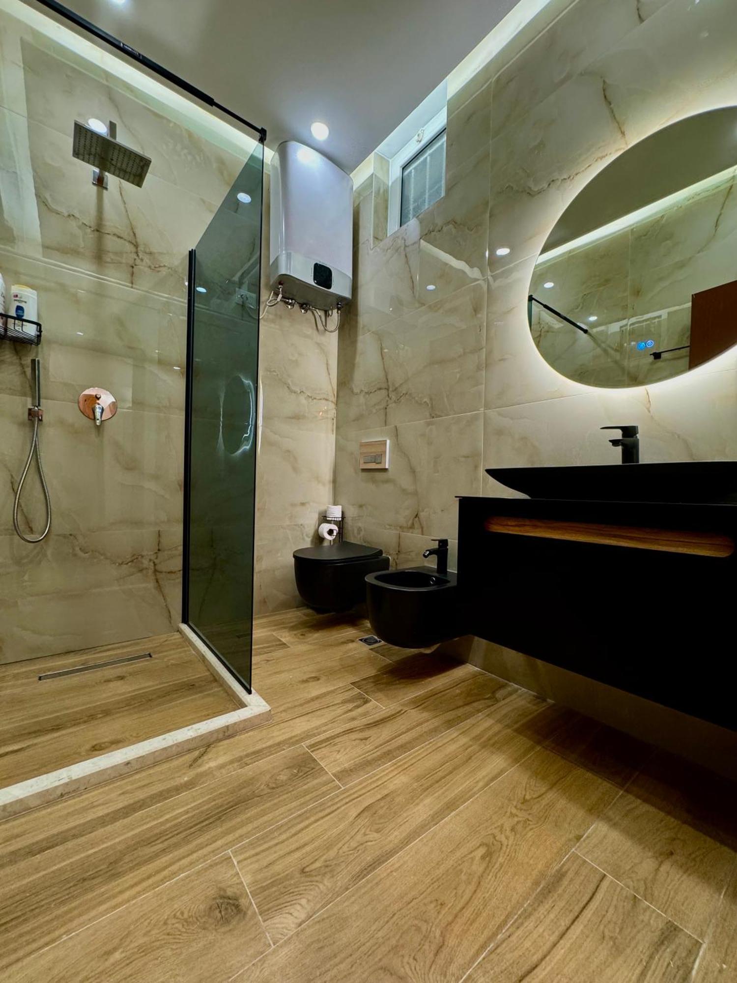 Luxury Central Baba Apartment Shkodër Extérieur photo