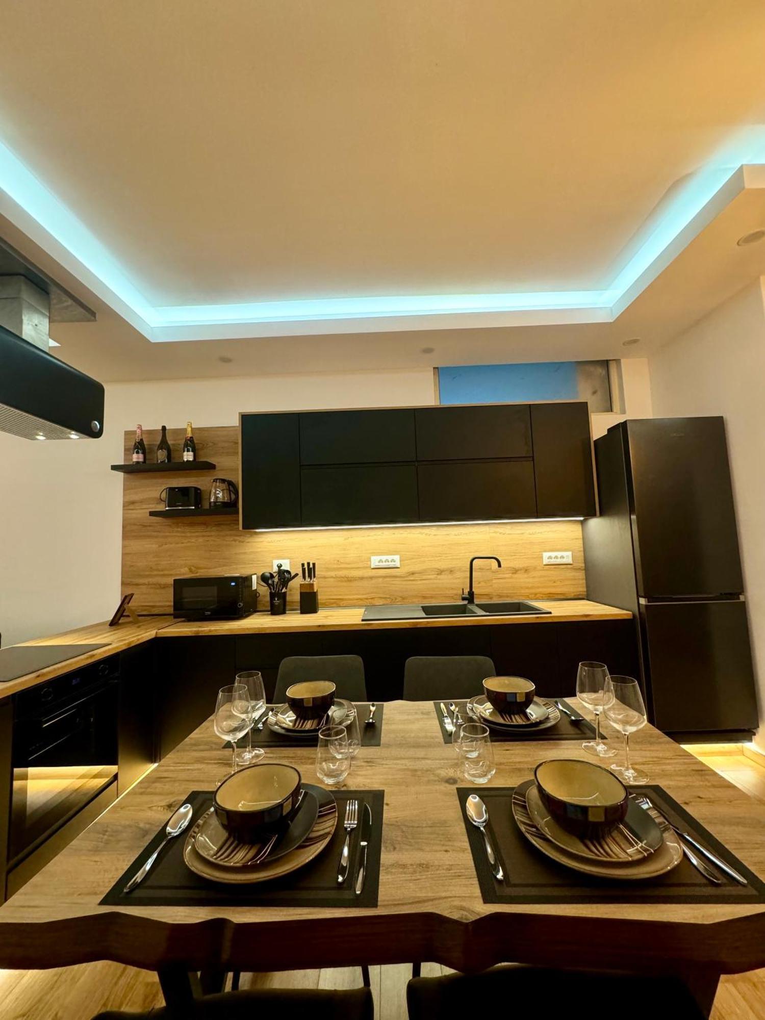 Luxury Central Baba Apartment Shkodër Extérieur photo